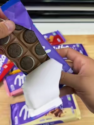 Level up your cravings with these imported Milka Chocolate Bars 🍫 #snack #Foodie #chocolate #milkachocolate #food 