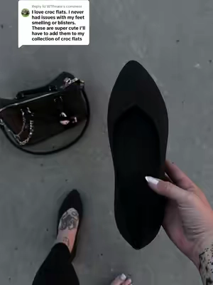 Replying to @WTFmate these just look so good!! #crocsworkingflats #nonslip #crocsballetflats #workingcrocs #crocssuperbrandday 