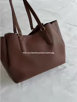 I think I found my everyday work bag 🤧 #everydaybag #workbag #unibag #officegirly #fashiontok 