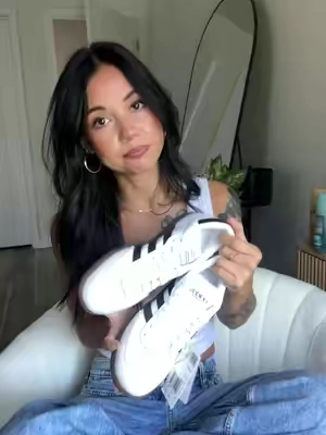 #adidas #backtoschool #backtoschoolshopping #adidassamba #samba 