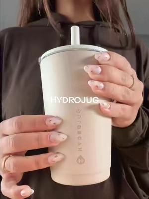 obsessed with this tumbler 🤎🧋 @HYDROJUG #hydrojug #tumbler #coffee #icedcoffee #dealsforyoudays 