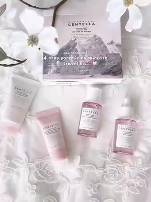 helps deeply cleanse, minimize the look of pores & keep skin smooth ♡ your perfect chance to try the poremizing set if you don’t wanna pay full price for the regular size #pinkskincare #skin1004 #poremizing #koreanskincare #centellaskincare 