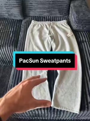 I’m 6’1 170 wearing size L🤝 #pacsun #sweatpants #tiktokshopmademebuyit #baggyfit #graysweatpants 