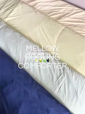a hot sleepers dream blanket! Seriously feels ice cold to the touch and these new colors are gorgeous!! #mellowsleep #coolingblanket #coolingcomforter #hotsleeper @Mellow Sleep 