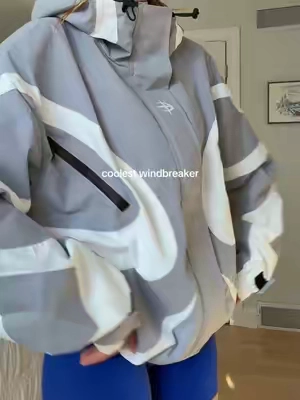wait how cool is the jacket !!