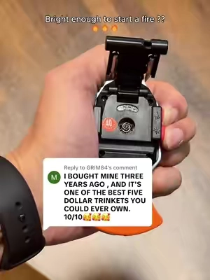 Replying to @GRIM84  This tiny light is actually 7 tools in one 😳#CampingGear#EmergencyLight#CarEmergencyKit#TikTokMadeMeBuyIt #EDCTools  ssd-0716-1-LDX