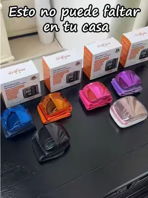 Mi mamá al principio pensó que solo era una pulsera bonita. 😂 Ahora la usa todas las mañanas y antes de dormir.
 La pantalla es súper fácil de leer y puede guardar hasta 99 mediciones para dos usuarios, así que es muy fácil llevar un registro con el tiempo.
 La neta, ya se volvió parte de nuestra rutina diaria.
 ¿Y lo más chistoso? Estuve a punto de devolverlo… no porque no funcionara, sino porque lo compré a precio completo y ahora está en oferta. 😭
 Si estabas pensando en comprar un monitor de presión para ti o para alguien de tu familia, yo aprovecharía el descuento mientras siga disponible.
 Es una forma muy práctica de revisar tu presión desde casa y tener un mejor seguimiento de tus mediciones. 🩺❤️
 #bloodpressuremonitor #health #SelfCare 