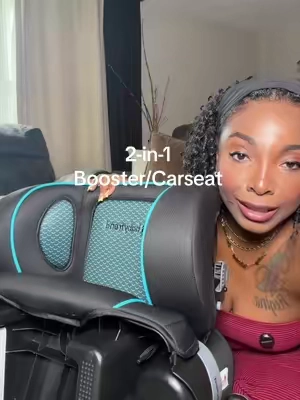 This lightweight booster car seat is fully loaded!! 🙌🏾🔥 @Baby Trend did they biggest one with these !! #babytrend #lightweightcarseat #boosterseat #carseat #toddlercarseat 