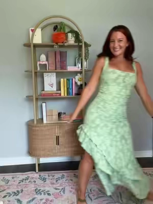 Oh this dress is CUTE I love this 