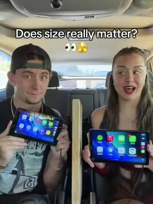 Once you go 9" you never go back😮‍💨 #carplay #carplayscreen #applecarplay #caraccessories #oldcar 