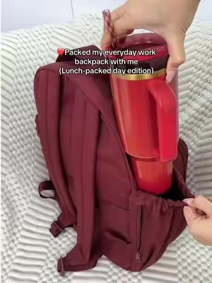 Work backpack & lunch bag combo🤩 Insane‼️#officelife #workessentials #worklife #workbag #backpack 