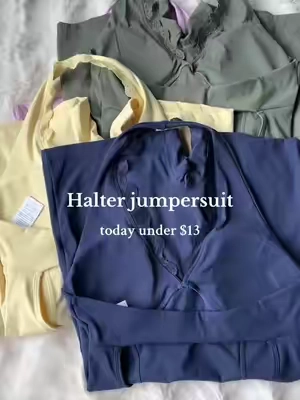 Omg! I found the perfect v-neck jumpsuit!!#seamless #jumpsuit #backless #gymwear #yogawear #dailywear #romper #sleeveless #outfit #sportwear #halter 