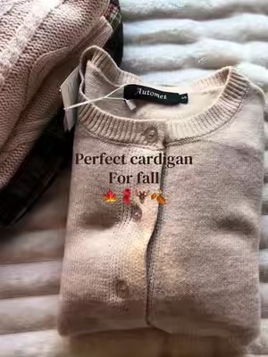 Part 113 | best season coming soon! So this cardigan will be perfect 🍂🤎🧣#cardigan #automet #falloutfits #gilmoregirls #fallaesthetic 2000s Y2K Rory Gilmore cold clothes fashion trendy coquette downtown girl viral cute brown cozy season autumn pumpkins spooky season @automet_us 