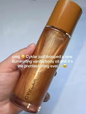 Girls, it’s so worth it!!😭✨ I’m obsessed!! #cyklar #vanilla #shimmeroil #vanillagirl #bodyoil @CYKLAR 