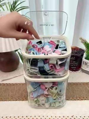 Asmallhangerconnector:justslideitontoahan gerandlinkthemtogethertokeepyourclothes organized.Perfectforsortingoutfits,savings ace,andkeepingeverythingneat.#UsefulPro ducts# HangerOrganizer