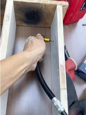 Accesorio de taladro en ángulo recto de 90 grados GJAHSH, adaptador giratorio para taladrar en esquinas en espacios reducidos, extensión para taladro eléctrico de alta resistencia para muebles, clósets y carpintería#SummerVibes #DealsForYouDays #ToolHack #DIY #Homelmprovement