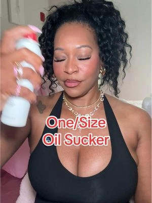 oily skin don’t stand a chance @ONE SIZE BEAUTY #blottingpaper #blottingpaperspray #onesizebeauty #oilyskin #makeuptok 