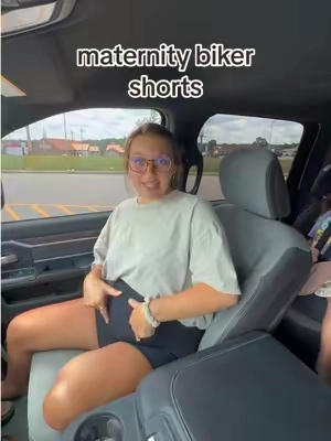No joke @Momanda.Official you have saved me in the clothing department this pregnancy 🤰🏽🫶🏼😭 #maternityfashion #maternityshorts #bikershorts #bumpfriendly #pregnantoutfitideas 
