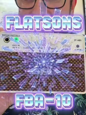 This little practice amp rocks! #guitar #guitartok #dealsforyoudays #guitaramp @Flatsons Direct 