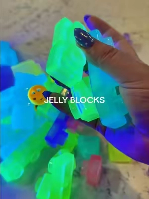 Got these jelly blocks for my kids, but they’re so satisfying I wanna keep them for MEEE! #jellyblocks #sensoryplay #buildingblocks  #fidgettoys #tiktokshopcreatorpicks 
