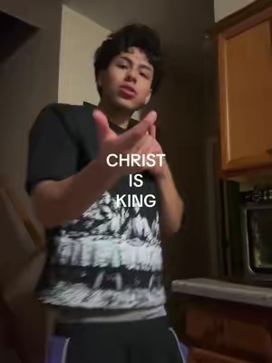 5’9 | wearing SIZE SMALL #fypシ #jesusshirt #christisking #foryoupage #viral 