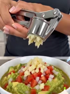 🔥😍¡Los pedidos realizados a través de este enlace de vídeo no solo reciben un descuento sino también envío gratis!#tiktokshopsummersale #spotlightfinds #tiktokshoprestock #fyp #summervibe 