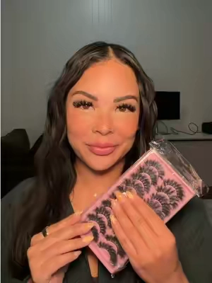 #makeuptutorial #lashes #lashestutorial 
