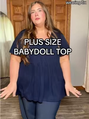 the top I keep reaching for 👏 #plussize #plussizefashion #babydolltop #apronbelly 