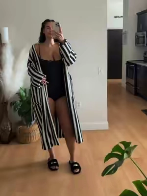 fuzzy robe 🖤
