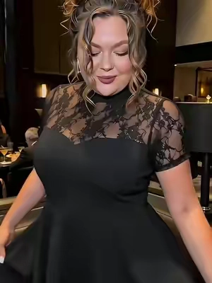“Date night ready. Can we talk about this lace detail though? 🥂” #MainCharacterEnergy  #datenightoutfit  #littleblackdress #plussizefashion #curvystyle