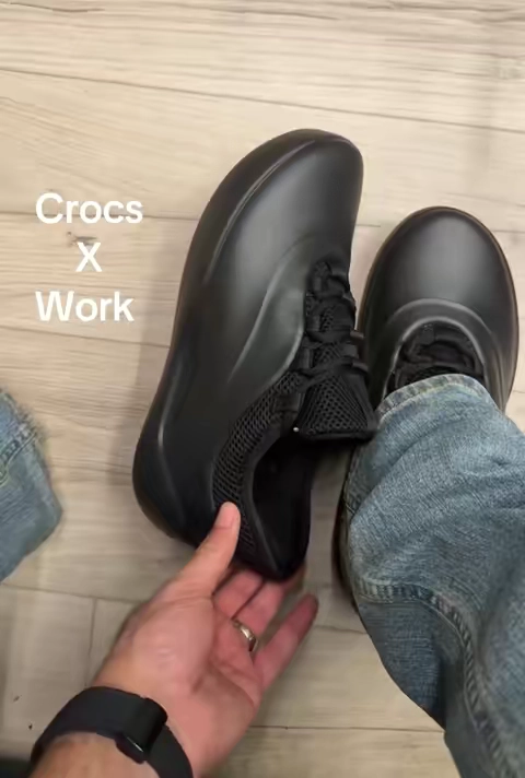 Crocs Adult Bistro Work Sneakers Slip Resistant Shoes #crocs #workshoes  #tiktokshopcreatorpicks #worksneakers @Crocs 