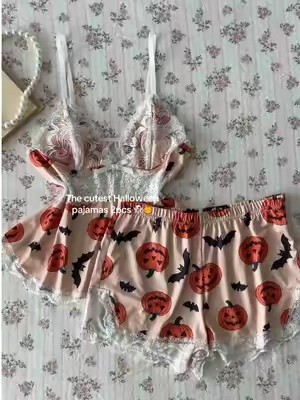 This Halloween pumpkin pajama set is too cute! Perfect for cozy nights and relaxing spooky season moments home.#halloween#pajamaset#Pump kinpa jama#halloweenstyle#spookyseason 