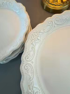 This 16 piece vintage-inspired ceramic dinnerware set makes every meal feel a little more special 🍽️✨ Beautiful, timeless, and perfect for creating a cozy cottage-style table. #ceramicdinnerware  #vintagedecor #dishes  #tablescape #kitchenfinds