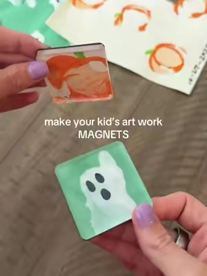 Such a cute way to show off their work and use to hang up their other art work!! 🥹🤗👏🏼✨ #magnets #magneticart #kidsartwork #artworkdisplay #artsandcrafts 