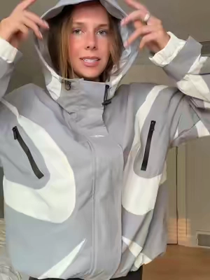 wait how cool is this jacket!!! size s