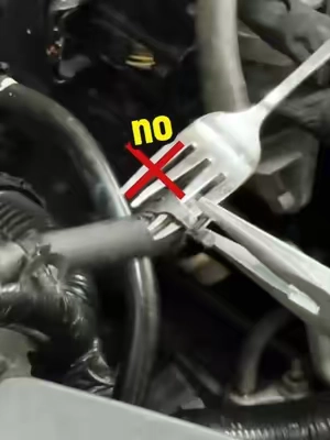 People used to keep telling me to do it that way, and I was foolish enough to actually give it a try😂#mechanic #tooltok #carrepair #fyp #projectcar 