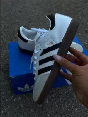 My favorite back to school shoe 👟 #fyp #authentic #adidas #blowthisup #backtoschool 