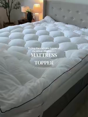 She’s so cozy 🥹☁️🌙