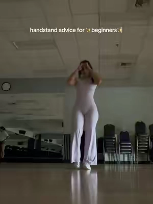 this will help will stability and strength! #handstand #handstandtips #deepcore #health #Fitness 