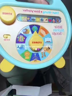 so faith filled 🥹 #christianparents #christiantiktok #toddlertoy #screenfreeplay 