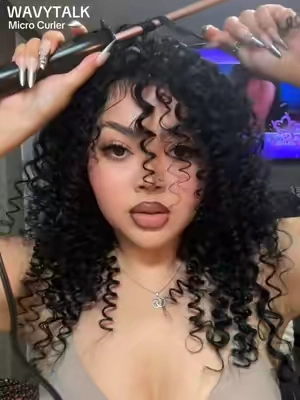 loooving this micro wand 💘 @wavytalkofficial  #wavytalk #curlyhair #curlyhairtutorial #curlingiron #hairstyle 