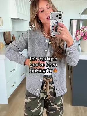 Your new go to cardigan 🙌 Soft, stretchy AND a great fit! True to size, easy fit. #cardigan #fallstyle #affordablefashion #sweater #summertofall 