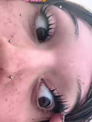 Iove these waterproof lashes!! They always last me over a week. Click my link for a discount ˃̶͈◡˂̶͈ #fyp #fypシ #viraltiktok #beauty #lashclusters @OKAYLOVE 