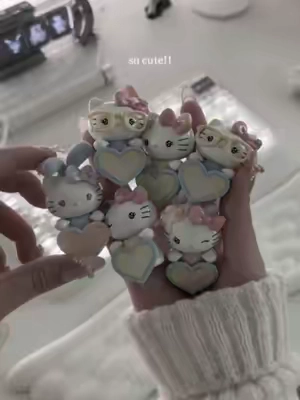 i am literally obsessed with these, they're so cute 😭🤍 @minilike.official @minilike.us 🤍 #summervibes #creatorsearchinsights #dealsforyoudays #tiktokshopspringglowup #summerwins #tiktokshopcreatorpicks #tiktokshopdealsforyoudays #tiktokshopsummersale #weeklydeals #Summer #payday #minilike #sanrio