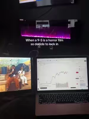 You locked in yet? These portable monitors allow me to have multiple charts up! It’s posted here for you! #portablemonitor #trading #lockin 