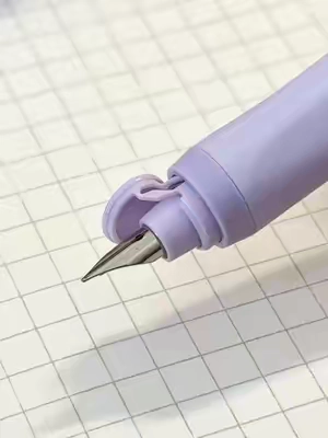 😍 omg so smooth and quick drying fountain pens!!😍 These pens are amazing for people who write a lot at work!!#pen #stationery #cursive #nurselife #writech 