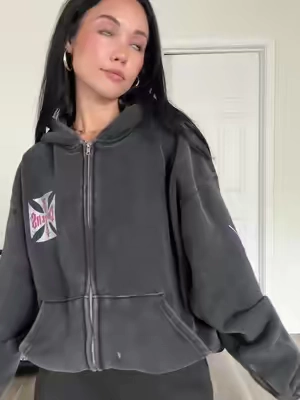 #westcoastchoppers #hoodies #coolgirlhoodies #hoodieszn 