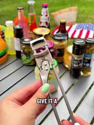 Perfect for seniors or anyone with arthritis or weak grip strength. This extra-strength kitchen tool makes opening jars and bottles effortless. No more struggling or asking for help. A practical gift for any home. 💡 #kitchen #utensil #Home #DIY #summervibes