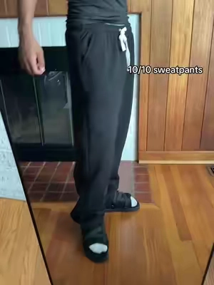 #baggypants #sweatpants #fashion #foryou #fashioninspo 
