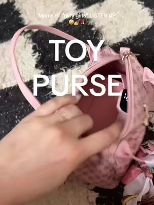 My daughters are obsessed #pretendplay #girlmom #toddlergirl #tiktokshopcreatorpicks  #christmastoys 